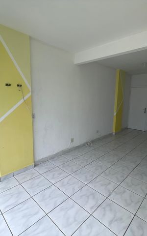 Apartamento para alugar com 65m², 1 quarto e sem vaga Apartamento para alugar com 65m², 1 quarto e sem vagaSala