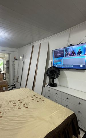 Casa para alugar com 50m², 1 quarto e 1 vaga Casa para alugar com 50m², 1 quarto e 1 vagaSala/Quarto
