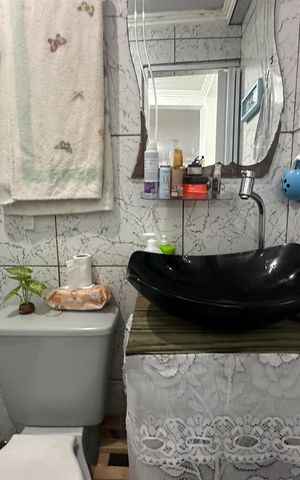 Casa para alugar com 50m², 1 quarto e 1 vaga Casa para alugar com 50m², 1 quarto e 1 vagaBanheiro