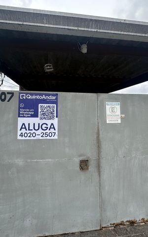 Casa para alugar com 50m², 1 quarto e 1 vaga Casa para alugar com 50m², 1 quarto e 1 vagaFachada