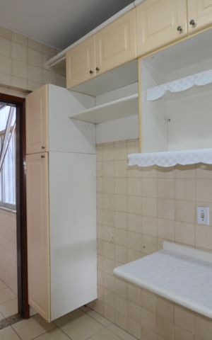 Apartamento para alugar com 60m², 2 quartos e 1 vagaCozinha 