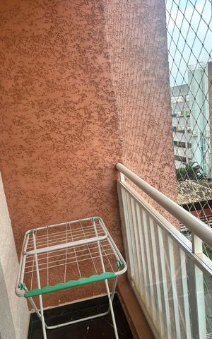 Apartamento à venda com 49m², 2 quartos e 1 vaga Apartamento à venda com 49m², 2 quartos e 1 vagaVaranda