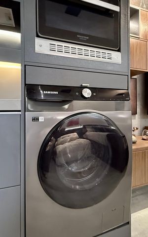 Studio para alugar com 25m², 1 quarto e sem vaga Studio para alugar com 25m², 1 quarto e sem vagaEspaço de Serviço