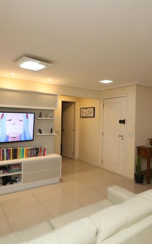Apartamento à venda com 120m², 3 quartos e 2 vagasSala