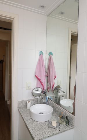Apartamento à venda com 120m², 3 quartos e 2 vagasBanheiro