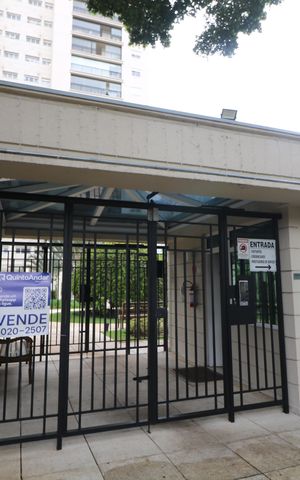 Apartamento à venda com 120m², 3 quartos e 2 vagasFachada e portaria
