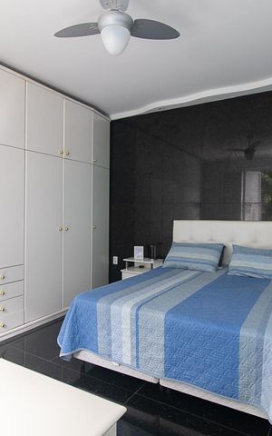 Casa à venda com 240m², 4 quartos e 2 vagasQuarto 1