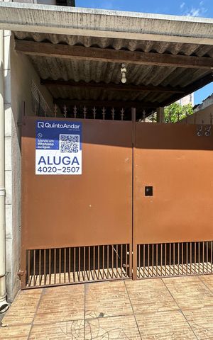 Casa para alugar com 52m², 1 quarto e sem vagaFachada
