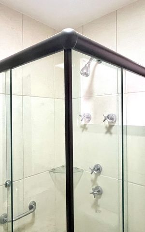 Apartamento para alugar com 136m², 4 quartos e 3 vagas