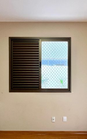 Apartamento para alugar com 136m², 4 quartos e 3 vagas