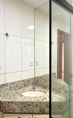 Apartamento para alugar com 136m², 4 quartos e 3 vagas
