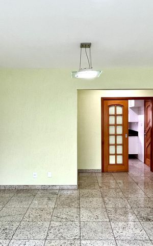 Apartamento para alugar com 136m², 4 quartos e 3 vagas