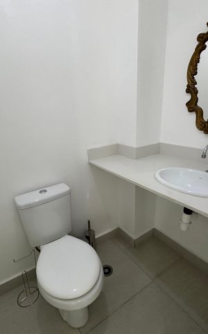Apartamento à venda com 79m², 3 quartos e 2 vagas Apartamento à venda com 79m², 3 quartos e 2 vagasLavabo