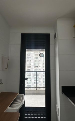Apartamento à venda com 79m², 3 quartos e 2 vagas Apartamento à venda com 79m², 3 quartos e 2 vagasÁrea de Serviço