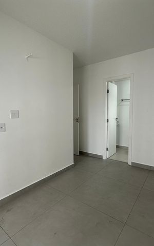 Apartamento à venda com 79m², 3 quartos e 2 vagas Apartamento à venda com 79m², 3 quartos e 2 vagasSuíte