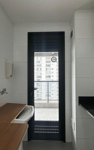 Apartamento à venda com 79m², 3 quartos e 2 vagas Apartamento à venda com 79m², 3 quartos e 2 vagasÁrea de Serviço