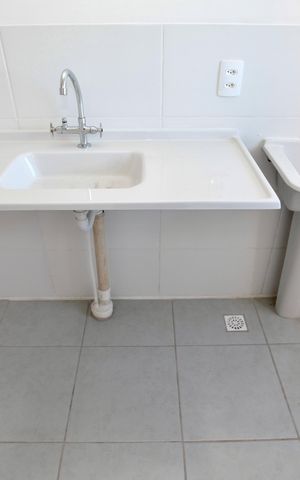 Apartamento para alugar com 50m², 2 quartos e 1 vaga Apartamento para alugar com 50m², 2 quartos e 1 vagaCozinha e Área de Serviço