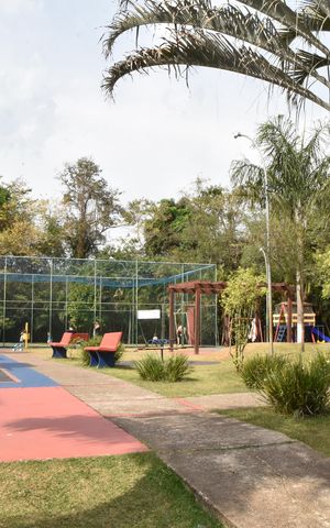 Apartamento à venda com 52m², 2 quartos e 1 vaga Apartamento à venda com 52m², 2 quartos e 1 vagaÁrea comum - Playground