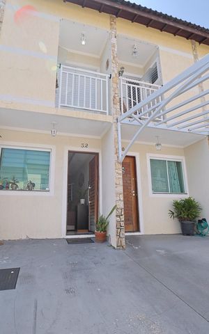 Casa de condomínio à venda com 65m², 2 quartos e 1 vagaFachada