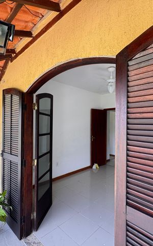 Apartamento à venda com 300m², 3 quartos e 2 vagas Apartamento à venda com 300m², 3 quartos e 2 vagasSuíte - Varanda