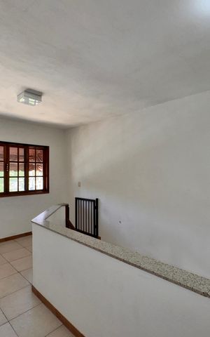 Apartamento à venda com 300m², 3 quartos e 2 vagas Apartamento à venda com 300m², 3 quartos e 2 vagasHall Dormitórios
