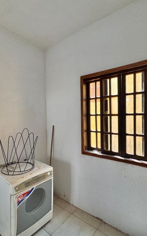 Apartamento à venda com 300m², 3 quartos e 2 vagas Apartamento à venda com 300m², 3 quartos e 2 vagasCozinha e Área de Serviço - Quarto