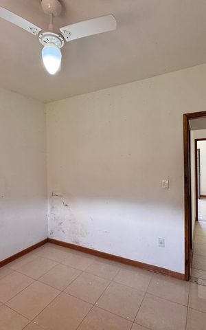 Apartamento à venda com 300m², 3 quartos e 2 vagas Apartamento à venda com 300m², 3 quartos e 2 vagasQuarto 1