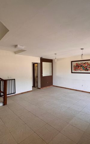 Apartamento à venda com 300m², 3 quartos e 2 vagas Apartamento à venda com 300m², 3 quartos e 2 vagasSala