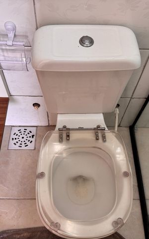 Apartamento à venda com 300m², 3 quartos e 2 vagas Apartamento à venda com 300m², 3 quartos e 2 vagasSuíte - Banheiro
