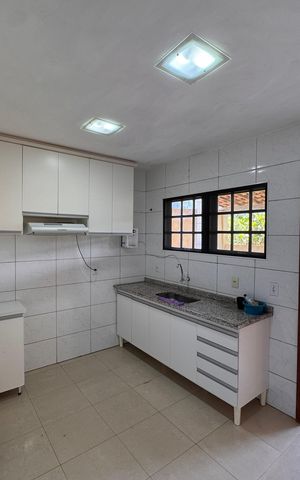 Apartamento à venda com 300m², 3 quartos e 2 vagas Apartamento à venda com 300m², 3 quartos e 2 vagasCozinha e Área de Serviço