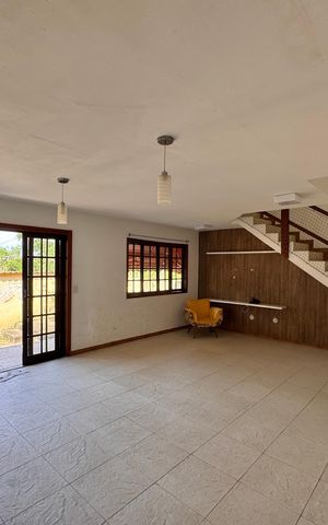 Apartamento à venda com 300m², 3 quartos e 2 vagas Apartamento à venda com 300m², 3 quartos e 2 vagasSala
