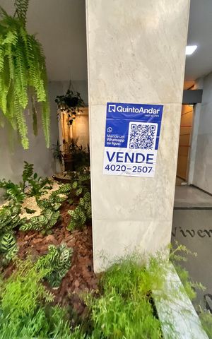 Apartamento à venda com 210m², 4 quartos e 1 vaga Apartamento à venda com 210m², 4 quartos e 1 vagaPlaca