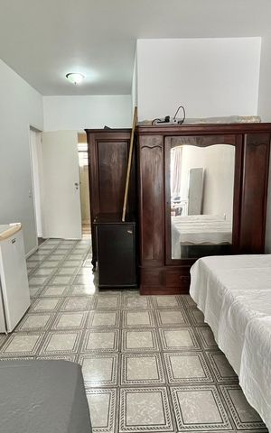 Apartamento à venda com 210m², 4 quartos e 1 vaga Apartamento à venda com 210m², 4 quartos e 1 vagaSuite 2