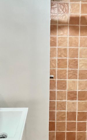 Apartamento à venda com 210m², 4 quartos e 1 vaga Apartamento à venda com 210m², 4 quartos e 1 vagaBanheiro social
