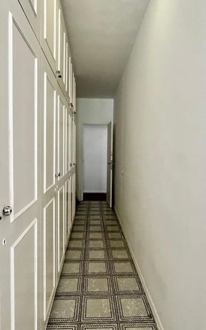 Apartamento à venda com 210m², 4 quartos e 1 vaga Apartamento à venda com 210m², 4 quartos e 1 vagaSuite 3