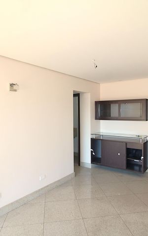 Apartamento à venda com 92m², 3 quartos e 1 vagaSala