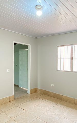 Casa para alugar com 50m², 1 quarto e sem vaga Casa para alugar com 50m², 1 quarto e sem vagaSala