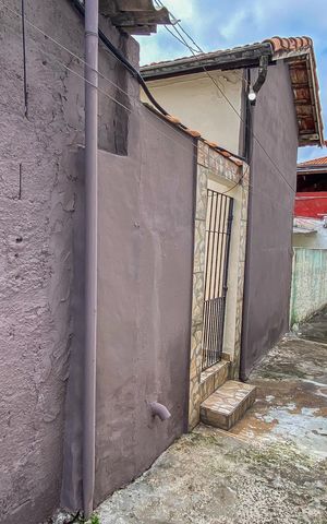 Casa para alugar com 50m², 1 quarto e sem vaga Casa para alugar com 50m², 1 quarto e sem vagaÁrea externa