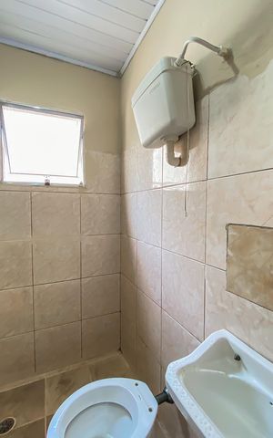 Casa para alugar com 50m², 1 quarto e sem vaga Casa para alugar com 50m², 1 quarto e sem vagaBanheiro