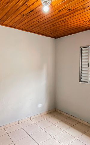 Casa para alugar com 50m², 1 quarto e sem vaga Casa para alugar com 50m², 1 quarto e sem vagaQuarto