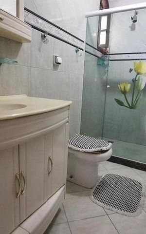 Casa para alugar com 208m², 3 quartos e 1 vaga Casa para alugar com 208m², 3 quartos e 1 vagaBanheiro