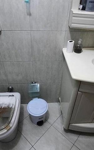 Casa para alugar com 208m², 3 quartos e 1 vaga Casa para alugar com 208m², 3 quartos e 1 vagaBanheiro