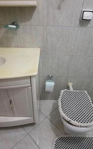 Casa para alugar com 208m², 3 quartos e 1 vaga Casa para alugar com 208m², 3 quartos e 1 vagaBanheiro