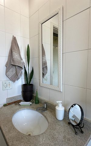 Apartamento para alugar com 60m², 2 quartos e 1 vaga Apartamento para alugar com 60m², 2 quartos e 1 vagaBanheiro Social