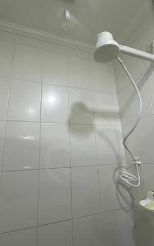 Apartamento para alugar com 60m², 2 quartos e 1 vaga Apartamento para alugar com 60m², 2 quartos e 1 vagaBanheiro da Suíte