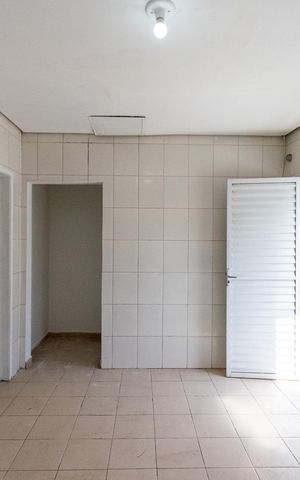 Casa para alugar com 27m², 1 quarto e sem vaga Casa para alugar com 27m², 1 quarto e sem vagaSala/Cozinha