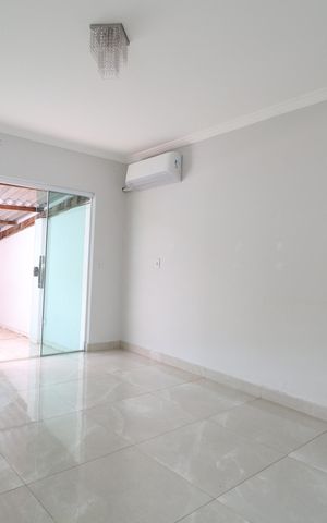 Casa para alugar com 130m², 3 quartos e 4 vagasSala