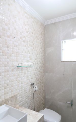 Casa para alugar com 130m², 3 quartos e 4 vagasBanheiro Social