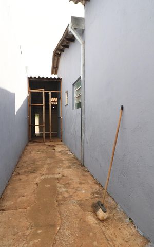 Casa para alugar com 130m², 3 quartos e 4 vagasCorredor