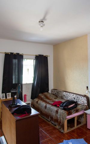 Casa à venda com 50m², 2 quartos e 1 vagaQuarto